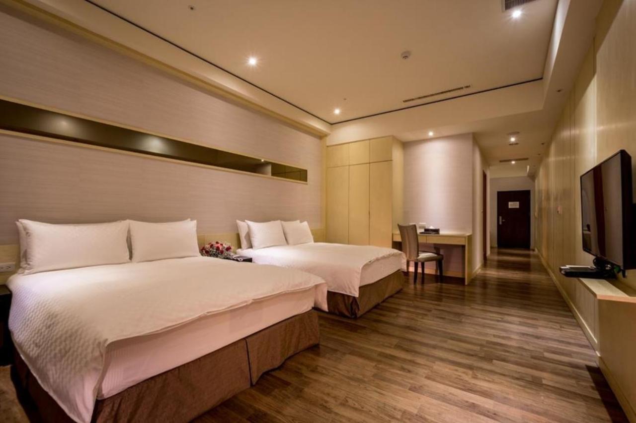 Jai Chateau Hotels & Hostels Tainan Buitenkant foto