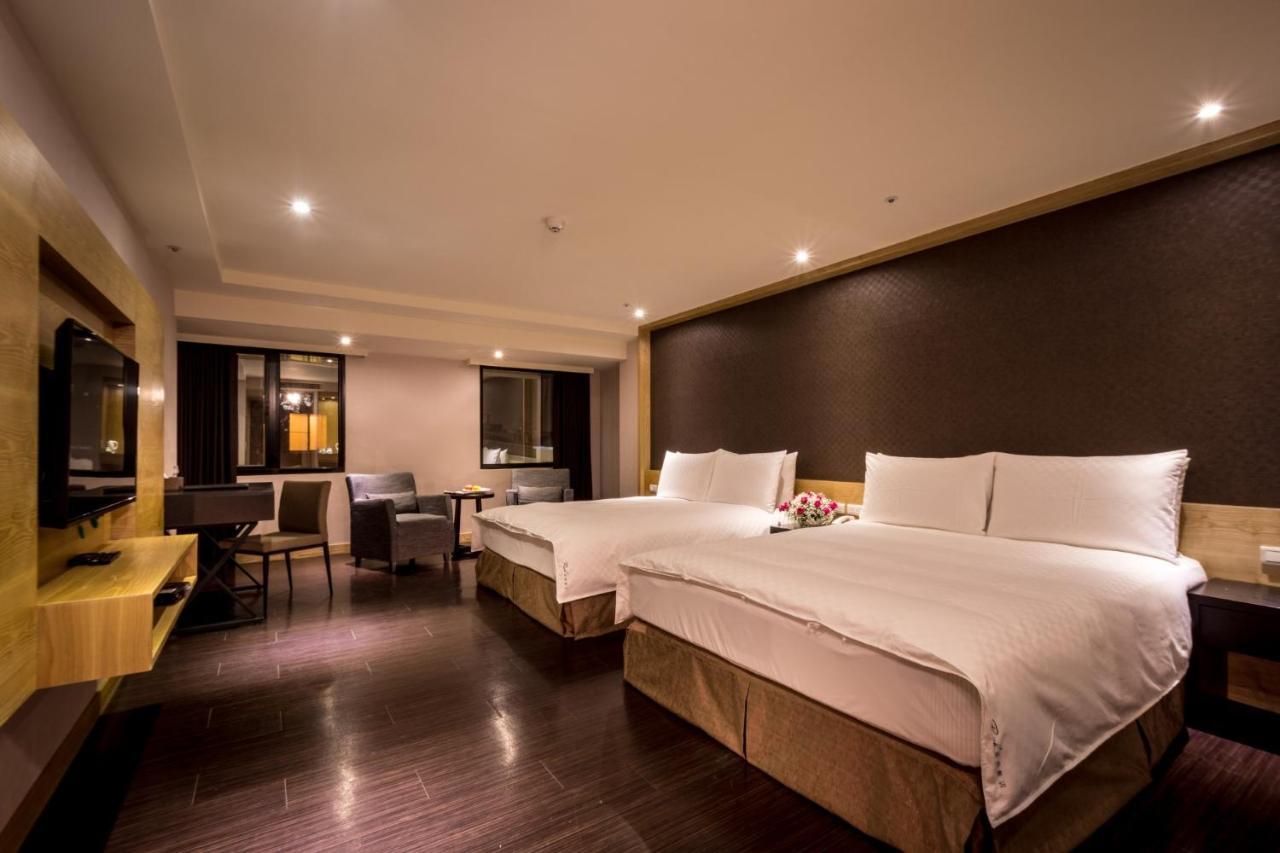 Jai Chateau Hotels & Hostels Tainan Buitenkant foto