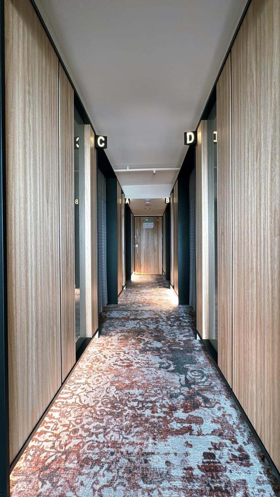 Jai Chateau Hotels & Hostels Tainan Buitenkant foto