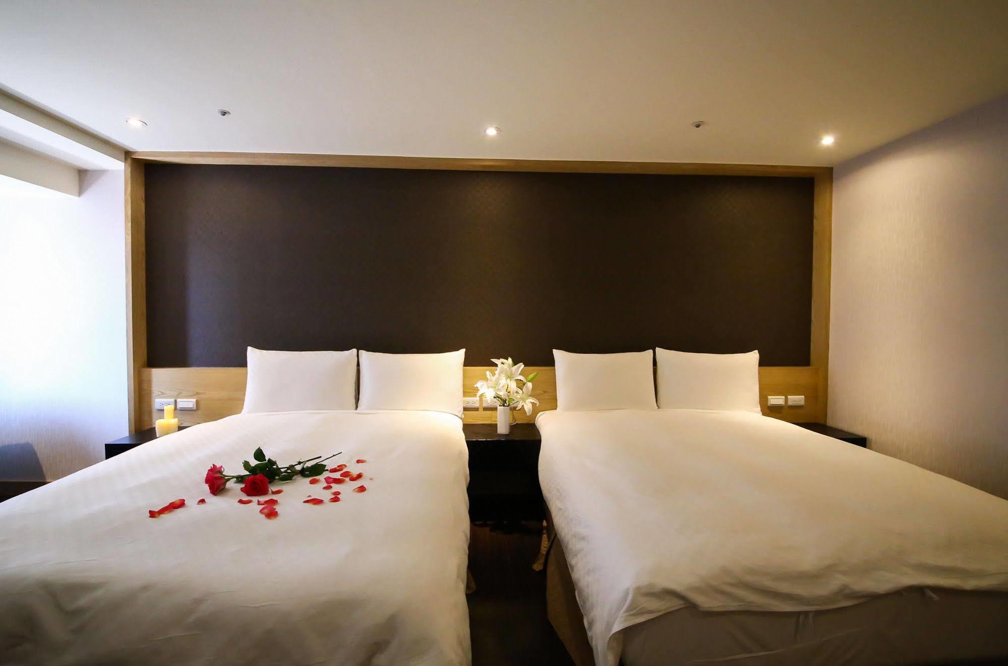 Jai Chateau Hotels & Hostels Tainan Buitenkant foto